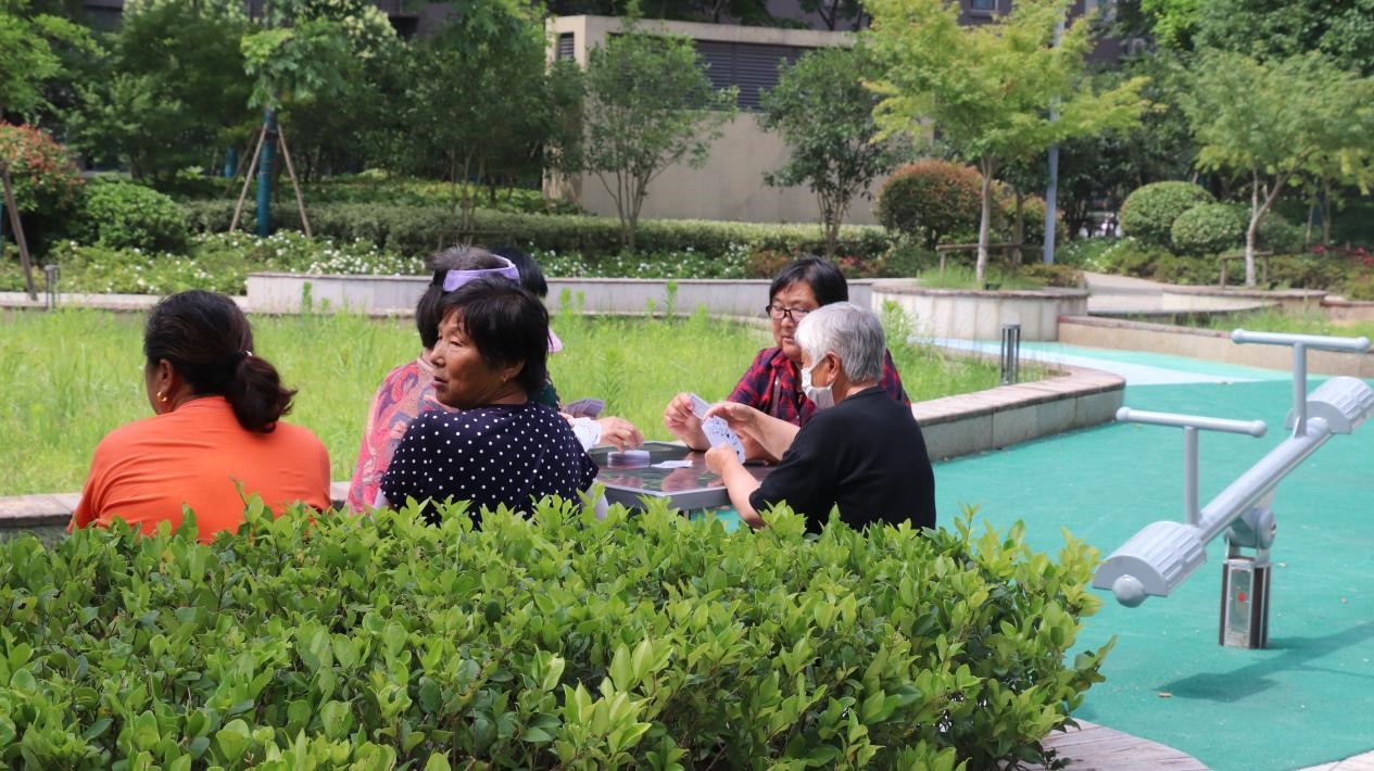 “生涯惬意，，，，，，，效劳知足” 葛塘西片区地块包管房交付回访业主这样说